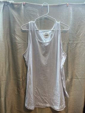 Light Lavender Women's Scoop Neck Tank Top - Unbranded